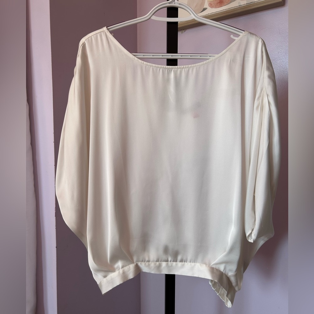 Vince Camuto cream blouse